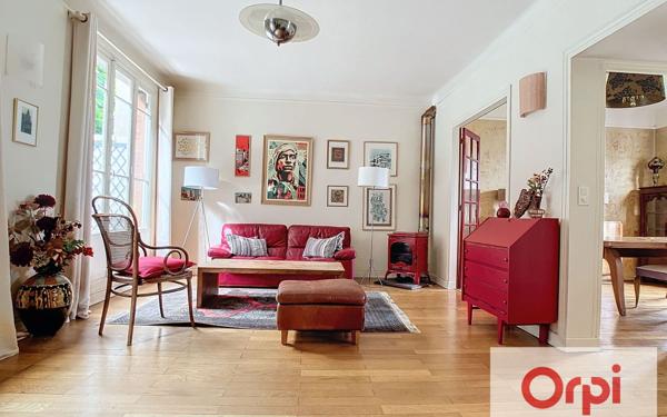 Maison à vendre    6 pièces • 198 m2 Issy-les-Moulineaux