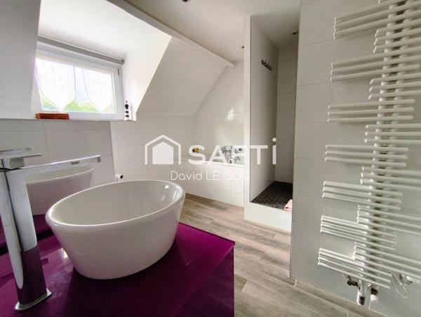 Quimper, quimper moulin vert, 170 m² habitable, extention contemporaine, 5 chambres dont deux suite parentale en rdc