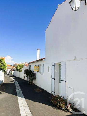 Appartement F2 à vendre  2 pièces - 37,51 m 2   LE FENOUILLER  - 85