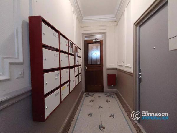 Vente immobilière : Appartement à Paris 19ème   48.7 m² 395 000 €- Connexion Damrémont.