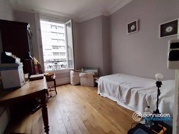 Vente immobilière : Appartement à Paris 19ème   48.7 m² 395 000 €- Connexion Damrémont.