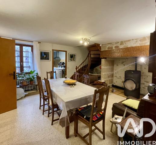 Maison à vendre 7 pièces 200 m² Lacapelle-Marival