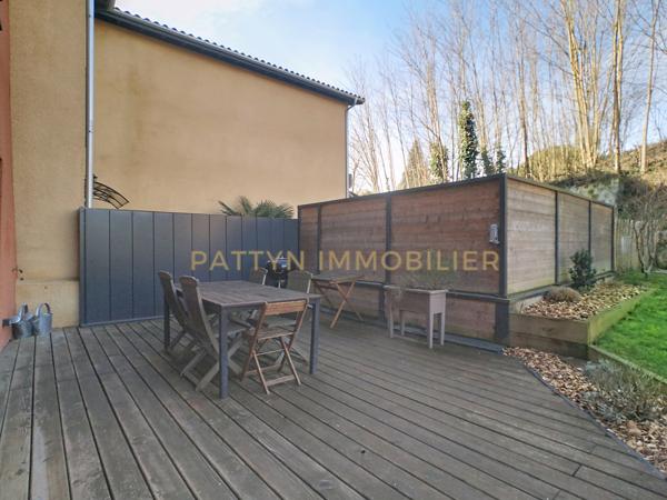 Sainte-Euphémie (01600) Maison de village rénovée 147 m² – DPE B – Écoles à pied – Sainte-Euphémie