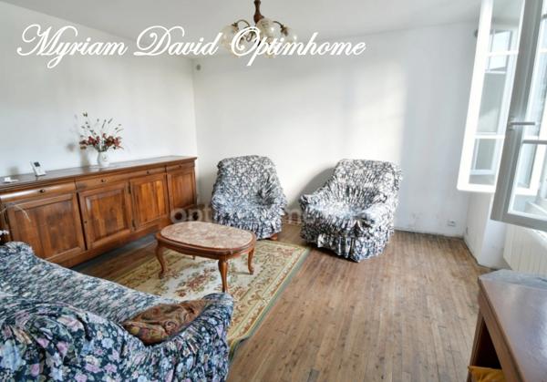 Charmante maison 2 chambres avec jardin à ROSTRENEN (22)