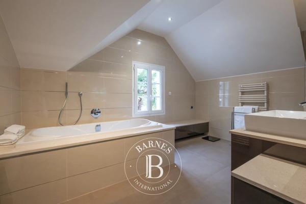 Le Havre, Maison 6 Chambres -  402 m² à vendre