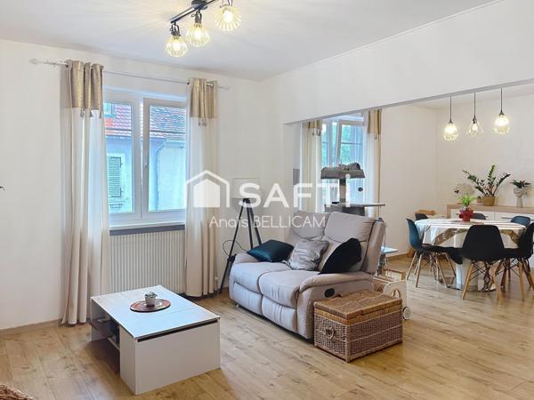 Superbe Appartement de 102 m² avec garage, cave et cour privée