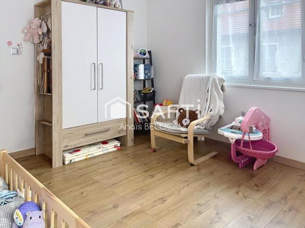 Superbe Appartement de 102 m² avec garage, cave et cour privée