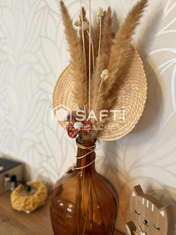 Superbe Appartement de 102 m² avec garage, cave et cour privée