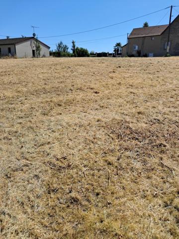 Terrain à SAULCET, 03500 - 2416m²