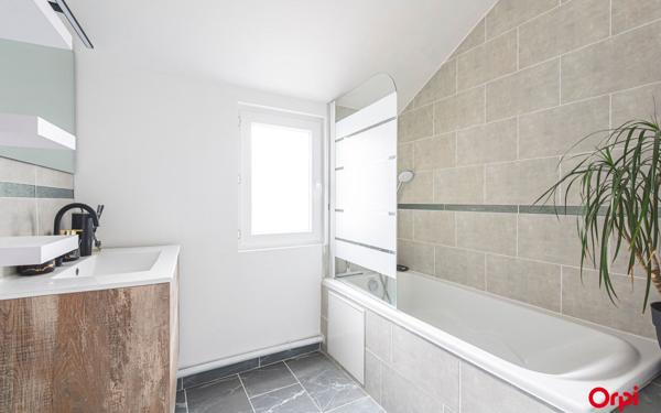 Maison à vendre    4 pièces •  Charly-sur-Marne