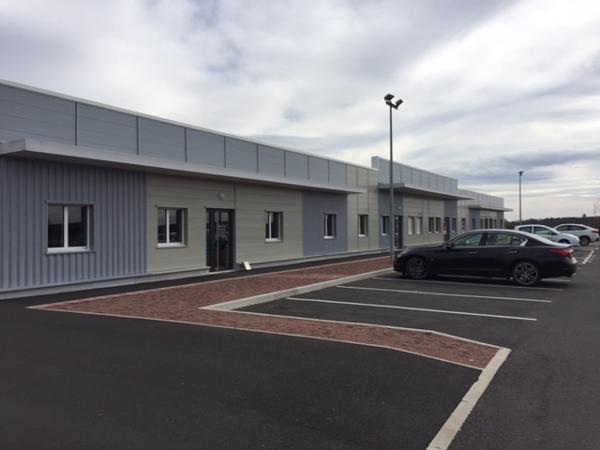 LOCAUX PROFESSIONNELS OU COMMERCIAUX NEUFS