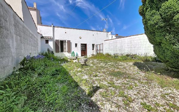 Maison à vendre    3 pièces •  Puilboreau