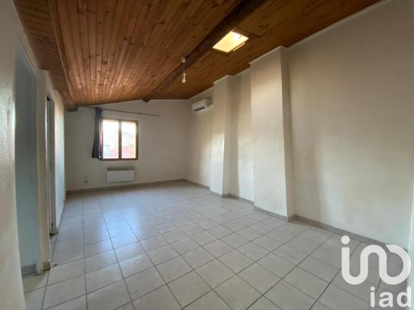 Appartement 3 pièces de 53 m² à Le Beausset (83330)
