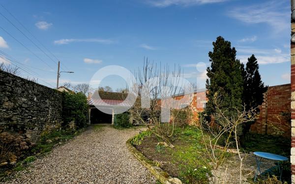 Maison à vendre    5 pièces • 120 m2 Senlis