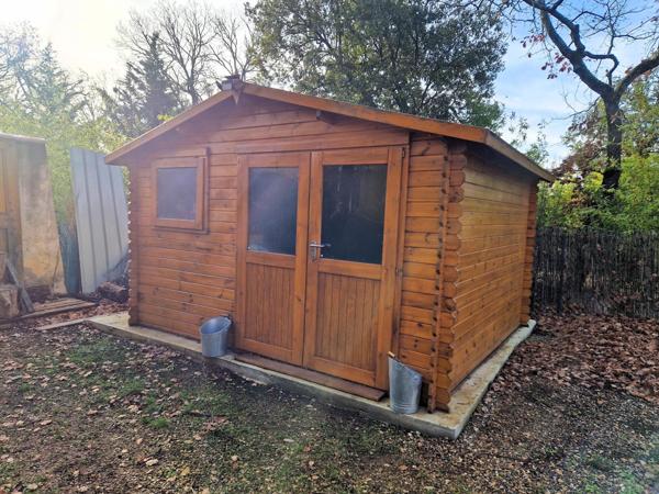 Nouveau prix 385000€ Maison d'environ 126m² sur terrain de 2642m²