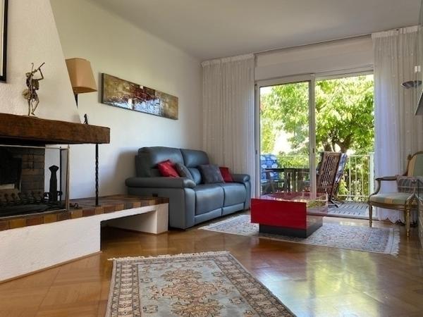 Maison familiale avec jardin et terrasse