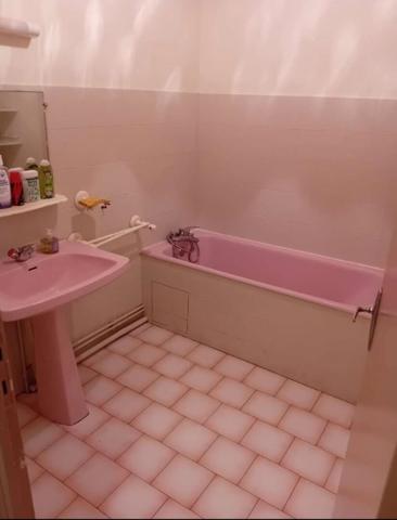 Appartement T2 avec pièce annexe ? Place du Marché, Mareuil-en-Périgord
