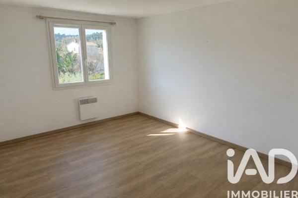 Maison à vendre 6 pièces 148 m² Sauveterre
