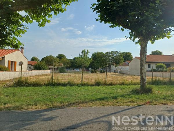 Terrain à vendre de 620 m² à Saujon - Secteur Promenade Taillé Verte
