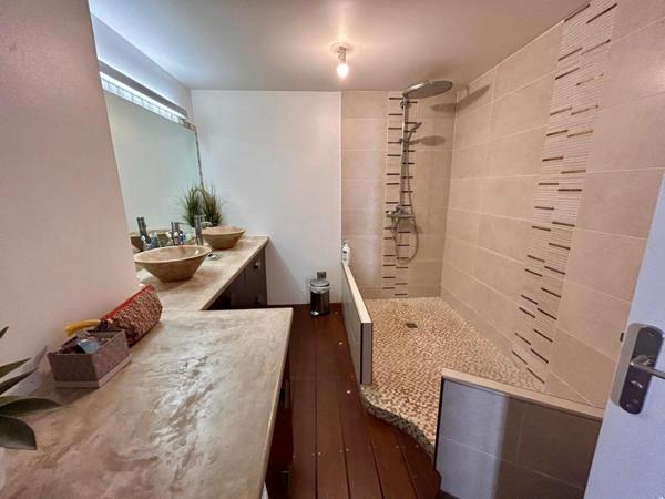 Appartement à FREJUS, 83600 - 4 pièces 80m²