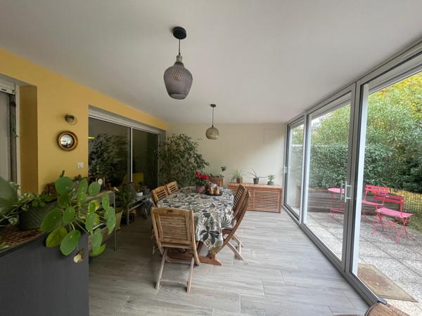 Valence (26000) – Quartier Chateauvert -Appartement avec jardin privatif, deux garages et accessibilité PMR.