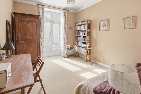Appartement de charme – Quartier Saint-Mihiel / Talensac – Hauteur sous plafond, volume