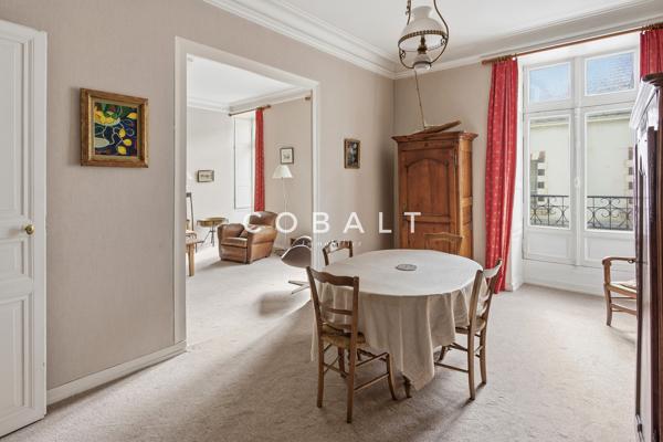 Appartement de charme – Quartier Saint-Mihiel / Talensac – Hauteur sous plafond, volume