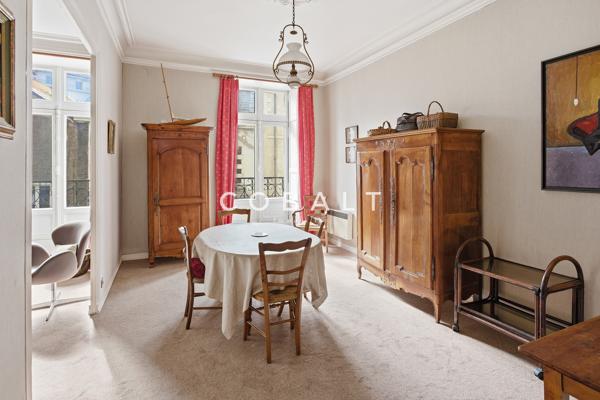 Appartement de charme – Quartier Saint-Mihiel / Talensac – Hauteur sous plafond, volume