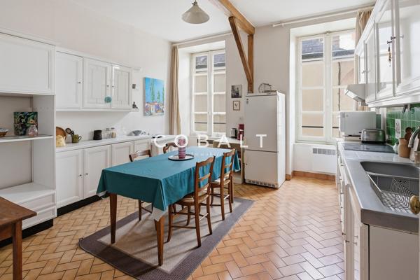 Appartement de charme – Quartier Saint-Mihiel / Talensac – Hauteur sous plafond, volume
