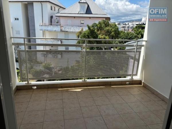 A louer T4D proche jardin de l'etat et centre ville de St Denis