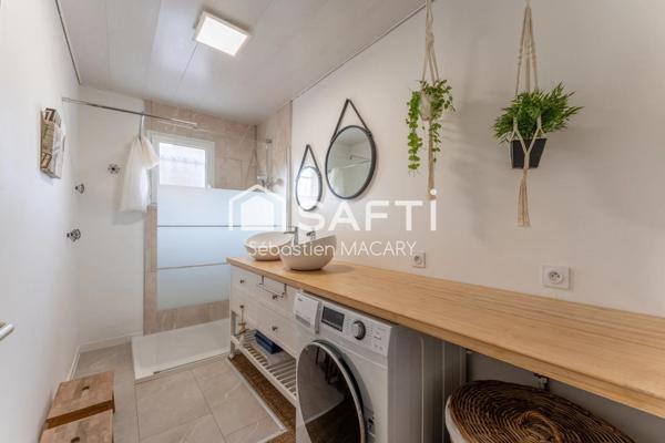 Maison récente 3 chambres avec grand terrain