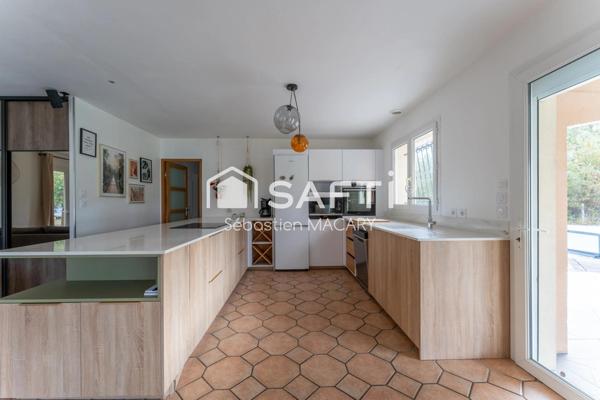 Maison récente 3 chambres avec grand terrain