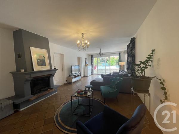 maison à vendre  10 pièces - 339 m2 YZEURE - 03