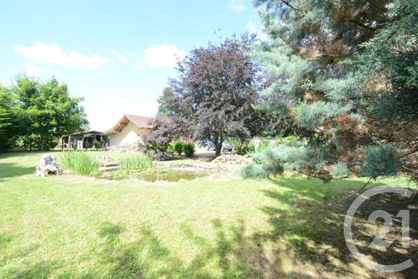 maison à vendre  10 pièces - 339 m2 YZEURE - 03