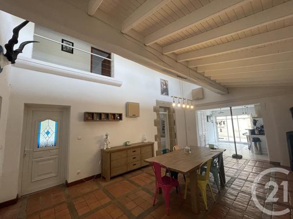 maison à vendre  10 pièces - 339 m2 YZEURE - 03