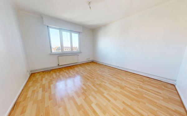 Appartement à vendre    4 pièces • 67 m2 Schiltigheim