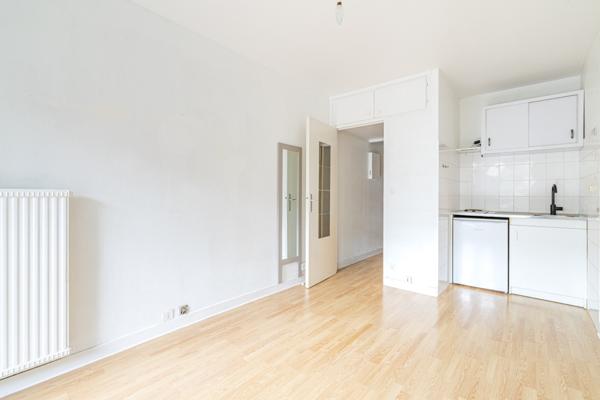 Chemin Vert / Popincourt - Ravissant studio avec terrasse