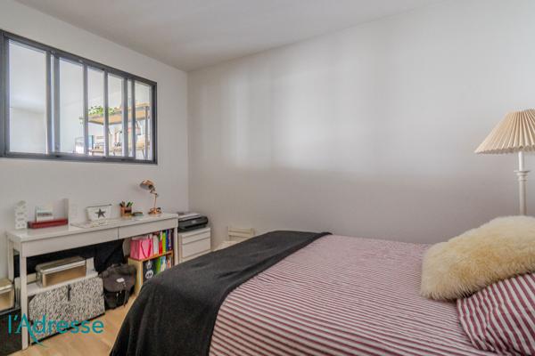 BORDEAUX BASTIDE - Appartement 3 pièces avec loggia et parking