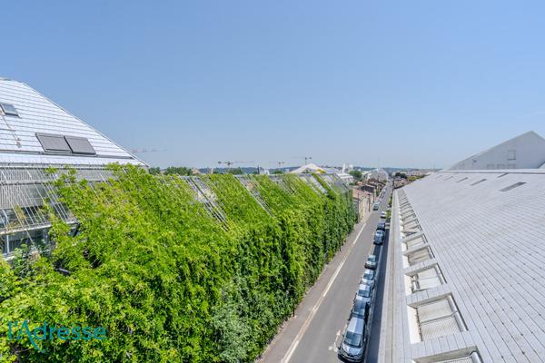 BORDEAUX BASTIDE - Appartement 3 pièces avec loggia et parking