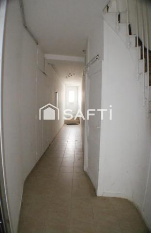 Immeuble avec 3 appartements et commun