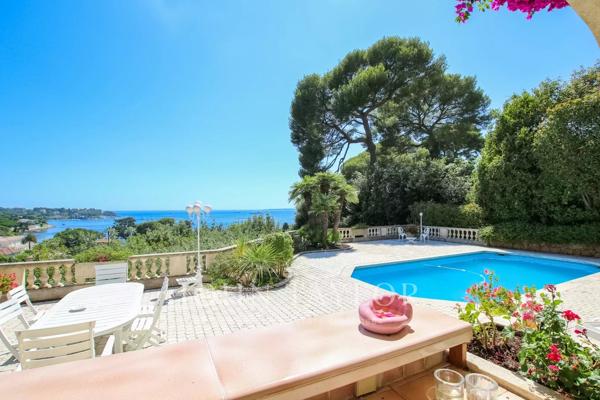 Cap d'Antibes / vue mer panoramique Ouest
