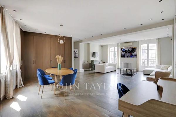 Appartement avec balcon coeur Triangle d'or - Montaigne