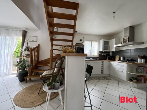 Maison 5 pièce(s)