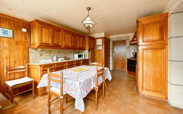 Maison à vendre    7 pièces • 140 m2 Saint-Martin-Boulogne