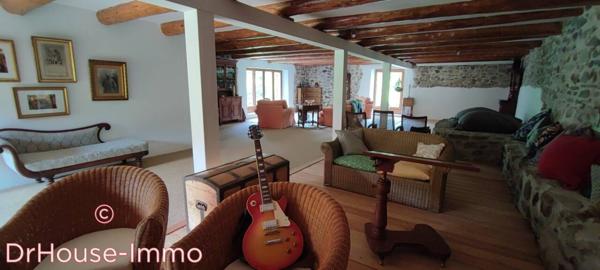Maison à vendre 7 pièces de 250 m²