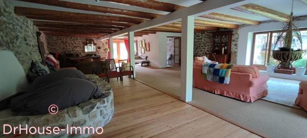 Maison à vendre 7 pièces de 250 m²