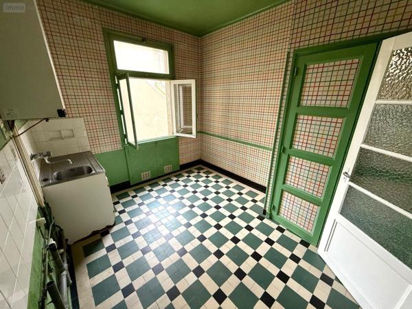 Appartement à vendre à Saint-Malo en Ille-et-Vilaine (35400), ref : 35144/293   
INTRA MUROS