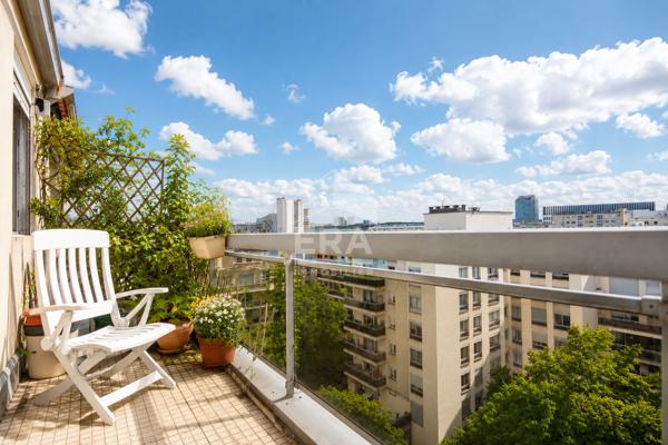 4 pièces 95m²- DERNIER ETAGE-LUMINEUX-BALCON-2 PARKINGS