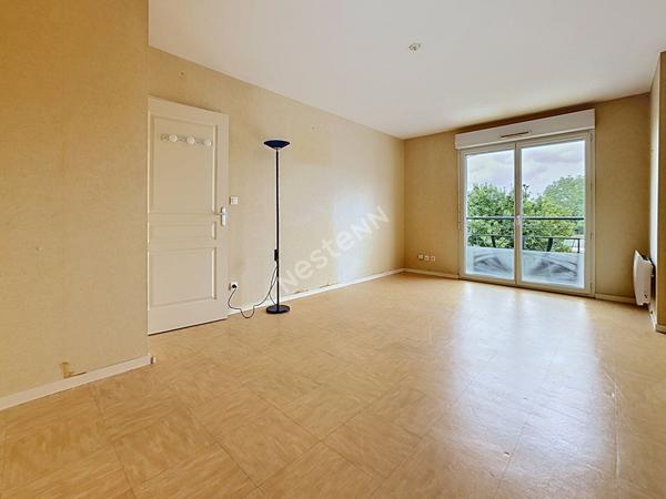 Appartement T2 à vendre - Centre historique, parking et cave.