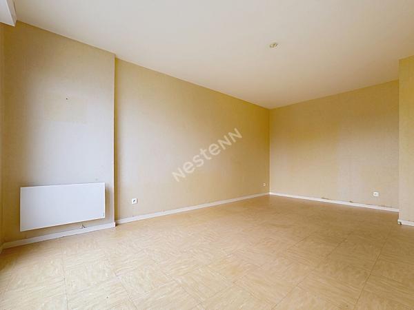 Appartement T2 à vendre - Centre historique, parking et cave.